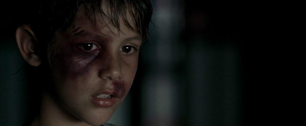 Кадр из фильма Тьма / Darkness (2002)