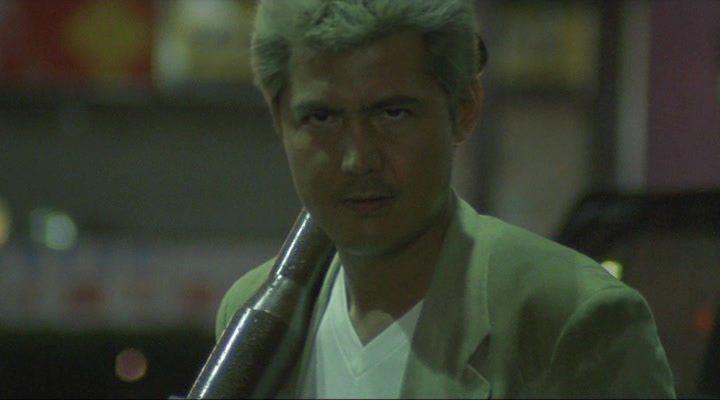 Кадр из фильма Очень опасный преступник Рекка / Jitsuroku Andô Noboru kyôdô-den: Rekka (2002)