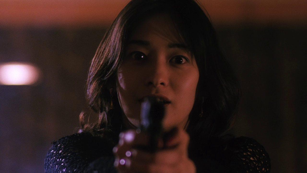 Кадр из фильма Черный ангел / Senso '45 (1997)