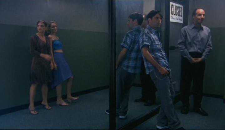 Кадр из фильма Кнутом и пряником / Rub & Tug (2002)