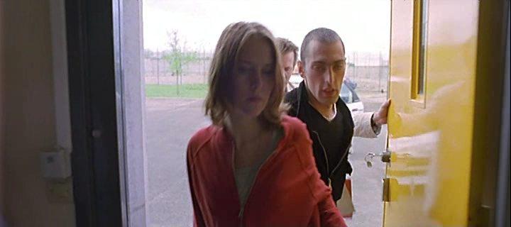 Кадр из фильма Шкура ангела / Peau d'ange (2002)