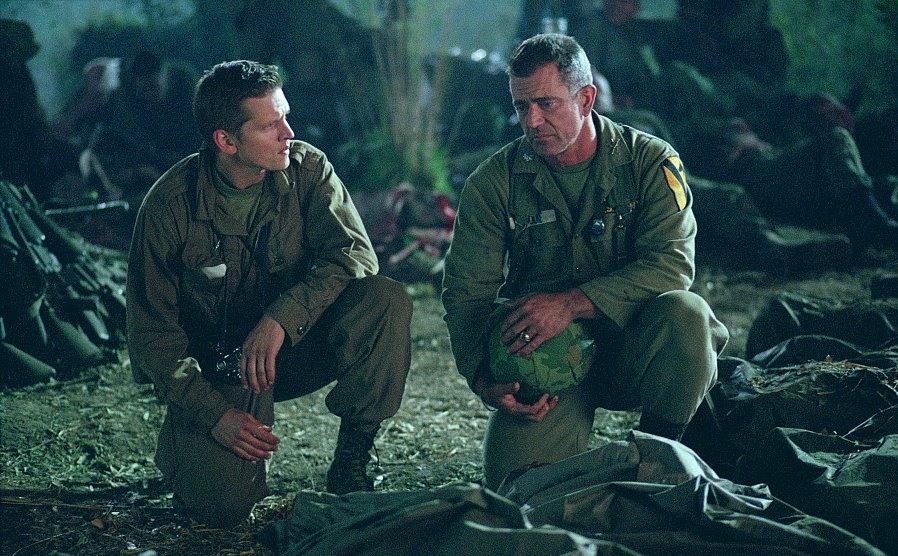 Кадр из фильма Мы были солдатами / We Were Soldiers (2002)