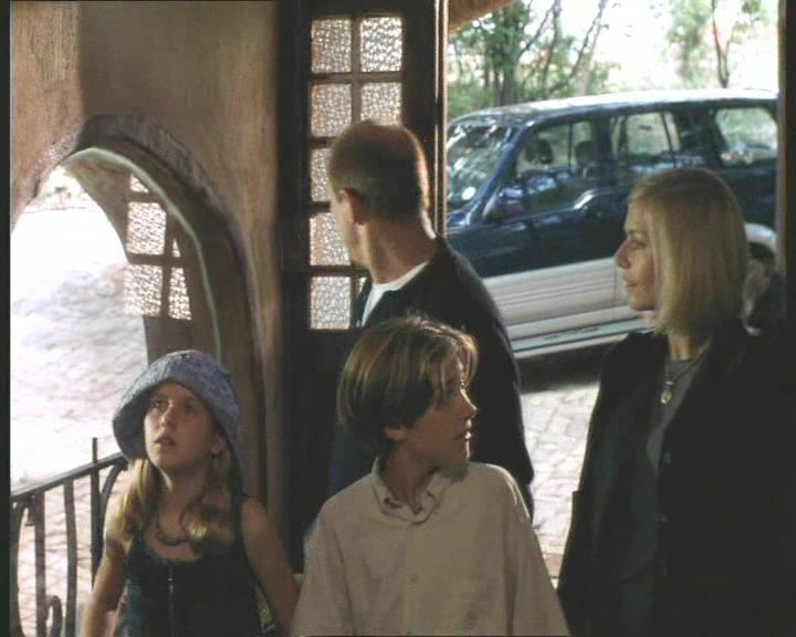 Кадр из фильма Волшебный король / Beings (2002)