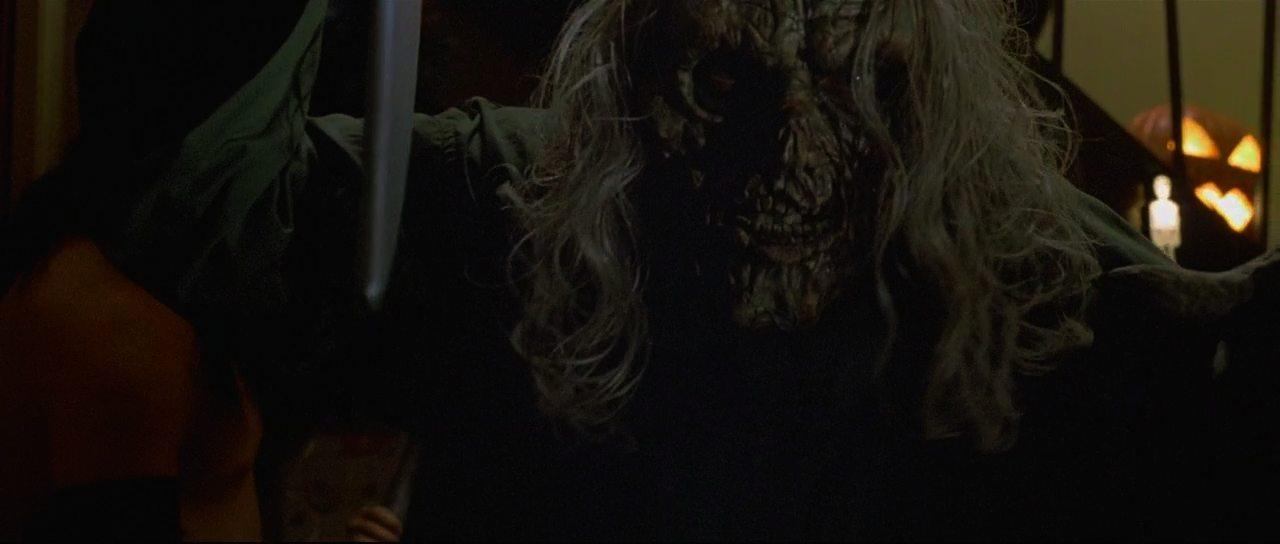 Кадр из фильма Хэллоуин: Воскрешение / Halloween: Resurrection (2002)