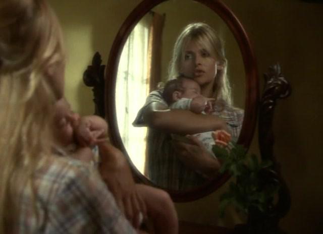 Кадр из фильма Крестная Мать / Bella Mafia (1997)