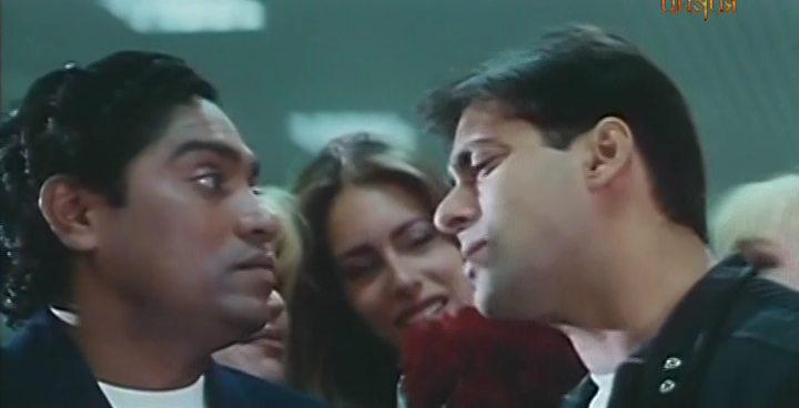 Кадр из фильма Когда влюбляешься / Jab Pyaar Kisise Hota Hai (1998)