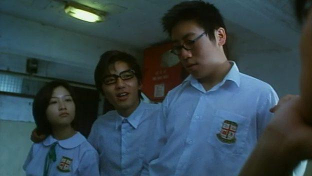Кадр из фильма Молодые и опасные: Приквел / San goo waak chai ji siu nin gik dau pin (1998)