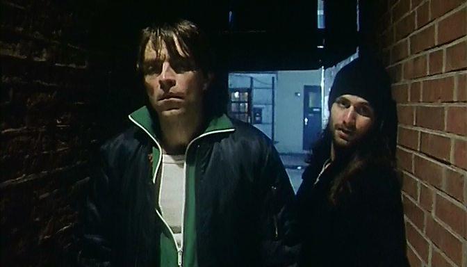 Кадр из фильма Быстро и без боли / Kurz und schmerzlos (1998)