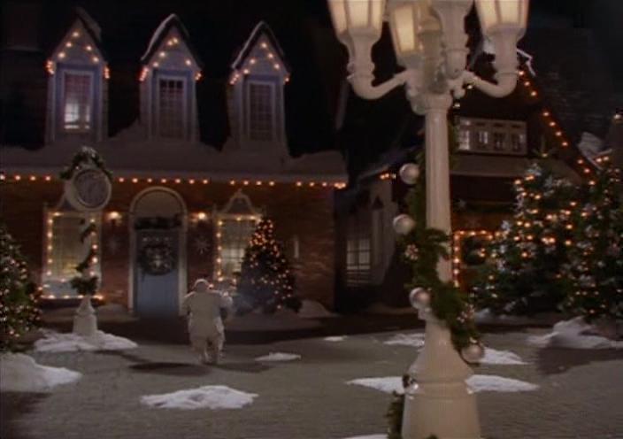 Кадр из фильма Еще раз в Рождество / Twice Upon a Christmas (2001)