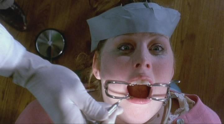 Кадр из фильма Дантист 2 / The Dentist 2 (1998)