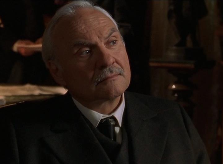 Кадр из фильма Шерлок Холмс и доктор Ватсон: Королевский скандал / The Royal Scandal (2001)