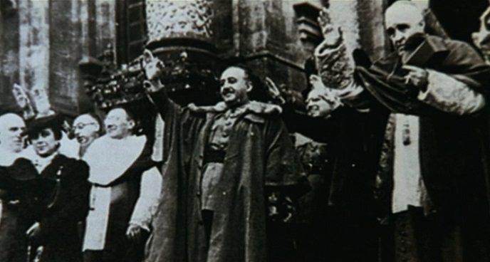 Кадр из фильма Сокровище царя Соломона / Buñuel y la mesa del rey Salomón (2001)