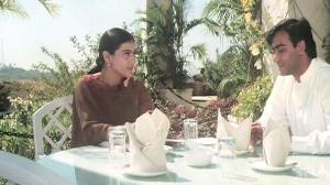 Кадры из фильма Как же быть сердцу / Dil Kya Kare (1999)