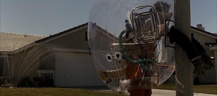 Кадр из фильма Парень из пузыря / Bubble Boy (2001)