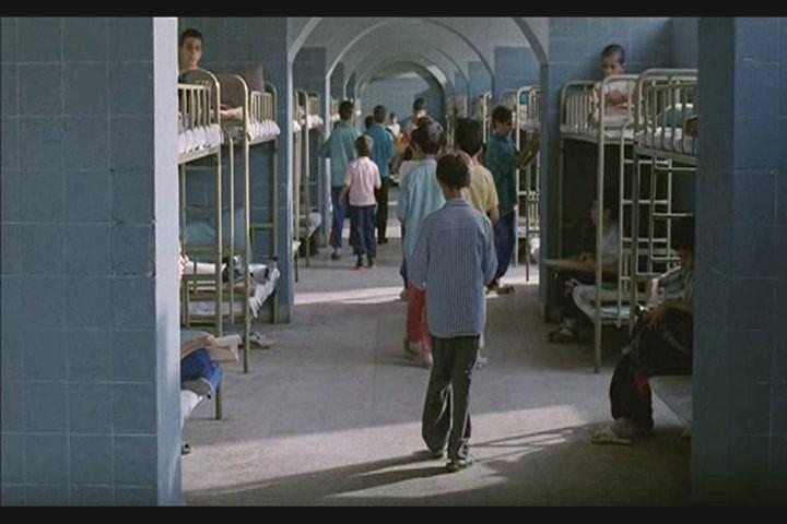 Кадр из фильма Цвет Рая / Rang-e khoda (1999)