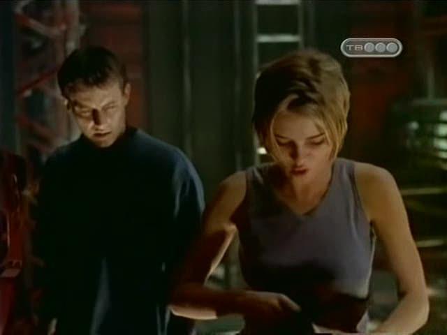 Кадр из фильма Корабль пришельцев / Alien Cargo (1999)
