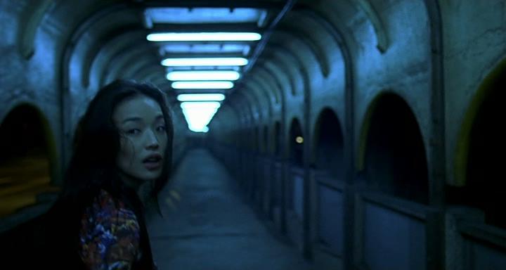 Кадр из фильма Миллениум Мамбо / Qian xi man po (2001)