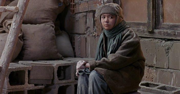 Кадр из фильма Дождь / Baran (2001)