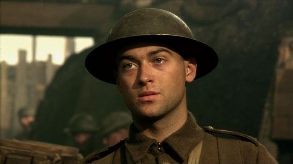 Кадр из фильма В июле 1916: Битва на Сомме / The Trench (1999)