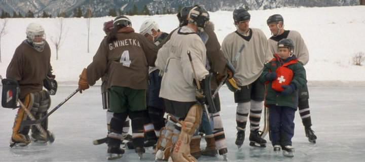 Кадр из фильма Тайна Аляски / Mystery, Alaska (1999)