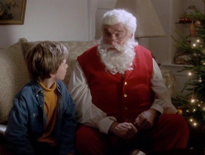 Кадр из фильма Каникулы Санта-Клауса / Santa Who? (2000)