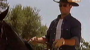 Кадры из фильма Каникулы на ранчо / Horse Sense (1999)