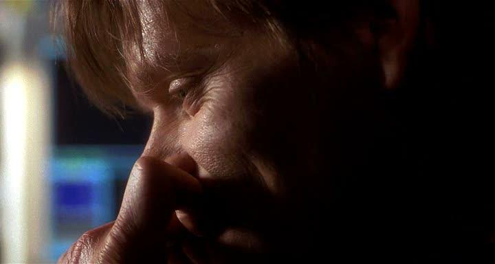 Кадр из фильма Невидимка / Hollow Man (2000)