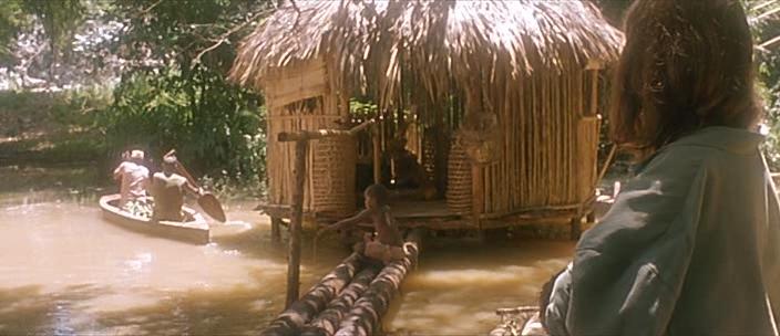 Кадр из фильма Амазония / Amazone (2000)