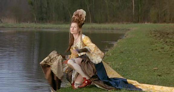 Кадр из фильма Дочери короля / Saint-Cyr (2000)
