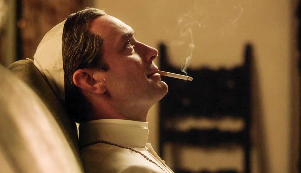 Кадр из фильма Молодой Папа / The Young Pope (2016)