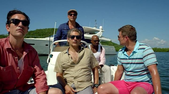 Кадр из фильма Бешеные псы / Mad Dogs (2016)