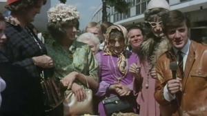 Кадры из фильма Монти Пайтон: Летающий цирк / Monty Python's Flying Circus (1969)