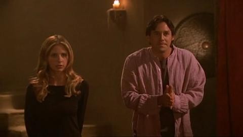 Кадр из фильма Баффи - Истребительница вампиров / Buffy the Vampire Slayer (1997)