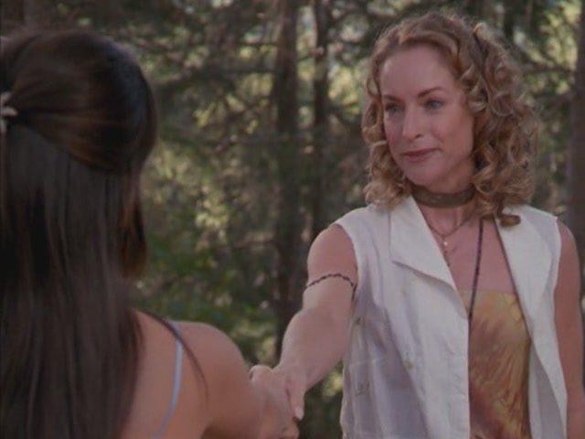 Кадр из фильма Зачарованные / Charmed (1998)