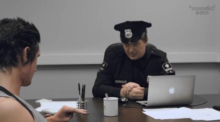 Кадр из фильма Полицейские будни (2012)