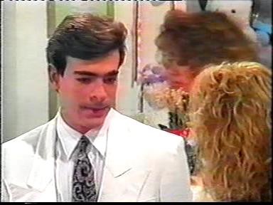 Кадр из фильма Просто Мария / Simplemente María (1989)