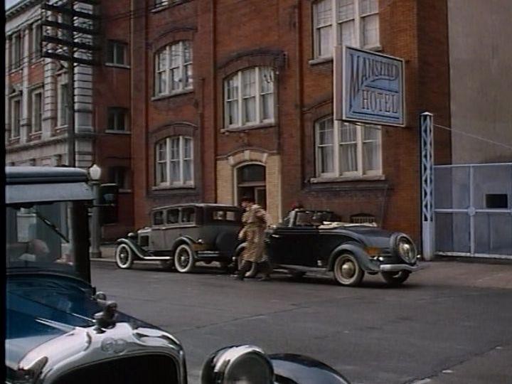 Кадр из фильма Филип Марлоу: Частный детектив / Philip Marlowe, Private Eye (1984)
