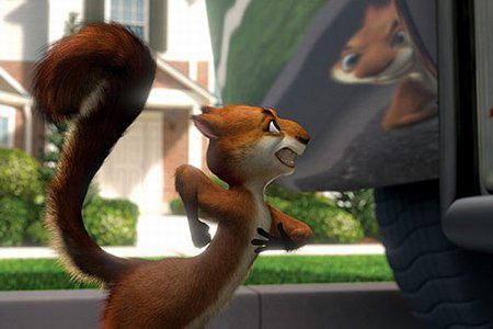 Кадр из фильма Лесная братва / Over the Hedge (2006)