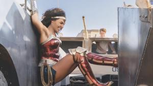 Кадры из фильма Чудо-женщина: 1984 / Wonder Woman 1984 (2020)