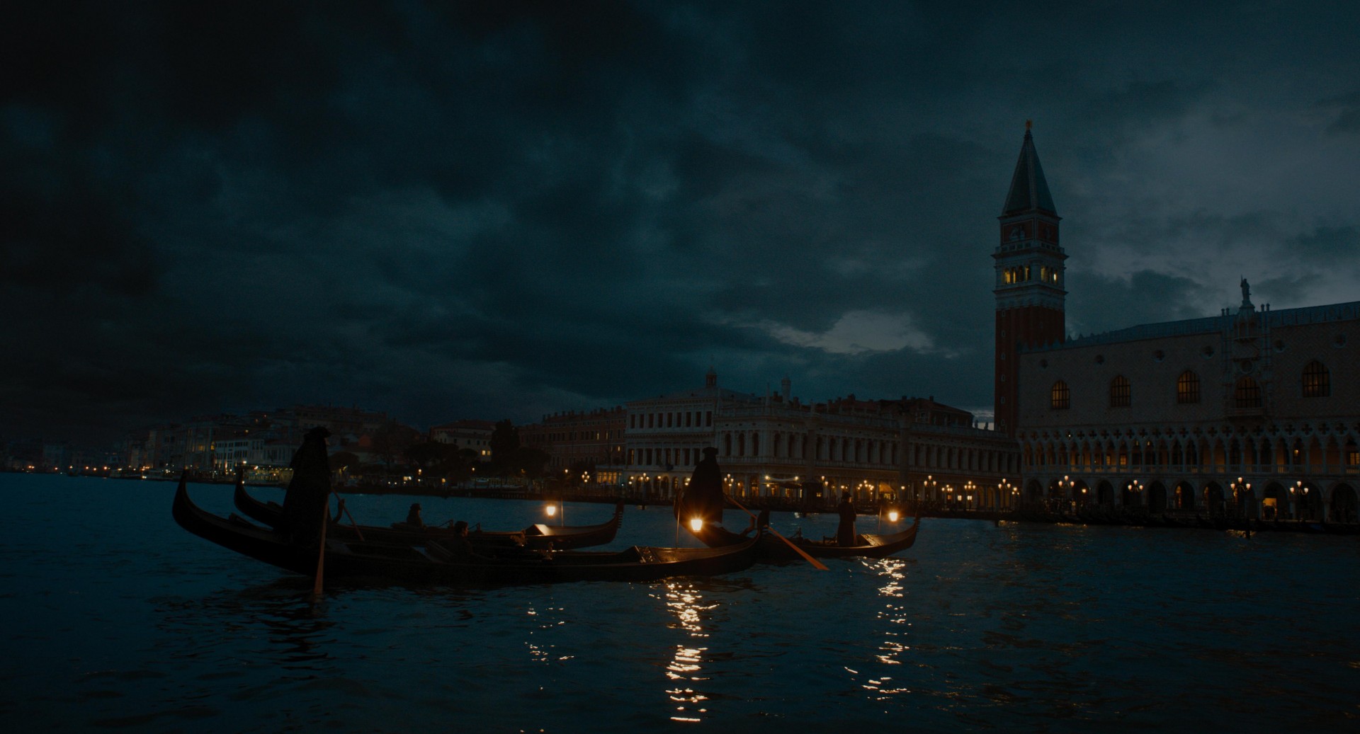 Кадр из фильма Призраки в Венеции / A Haunting in Venice (2023)
